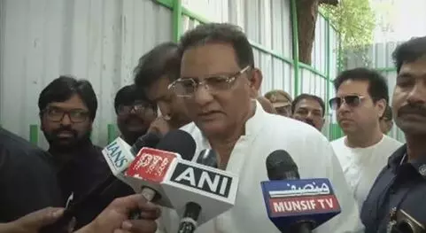 Minister Azharuddin: ఎస్ఐఆర్పై అప్రమత్తంగా ఉండాలి: మంత్రి అజహరుద్దీన్ Minister Azharuddin: ఎస్ఐఆర్పై అప్రమత్తంగా ఉండాలి: మంత్రి అజహరుద్దీన్