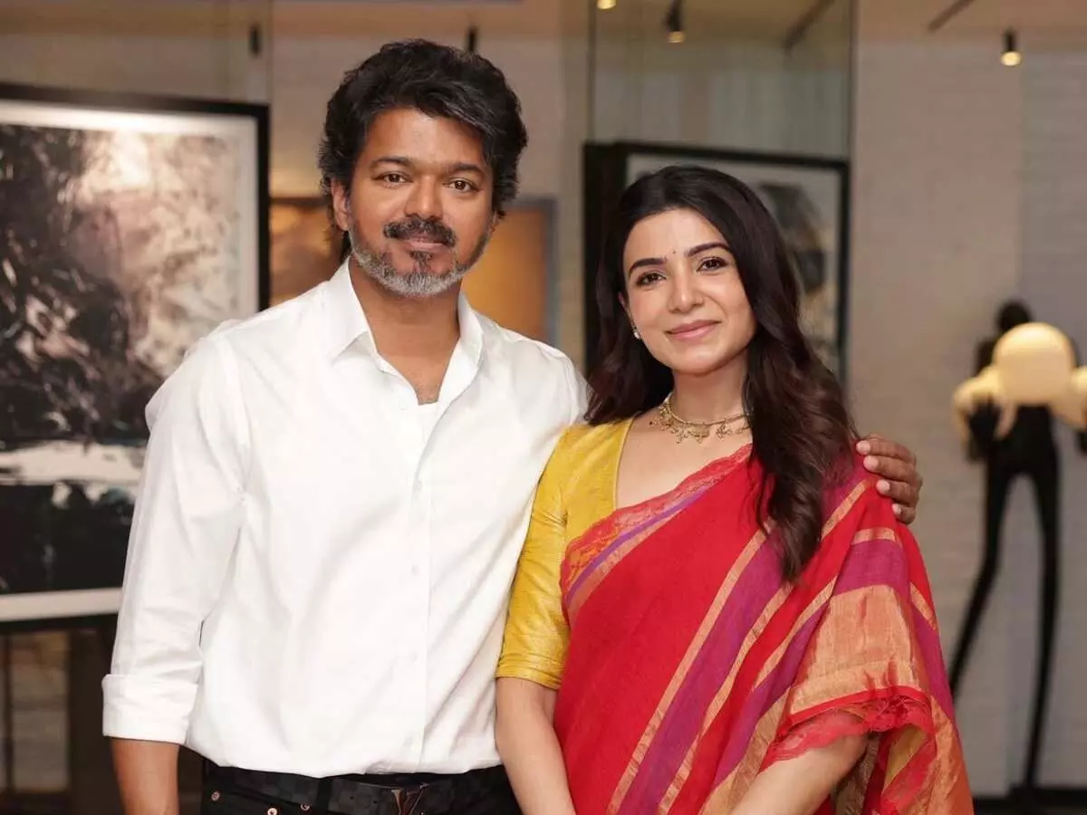 Samantha: తమిళనాడు సీఎం విజయ్ను కలిసిన సమంత ! Samantha: తమిళనాడు సీఎం విజయ్ను కలిసిన సమంత !