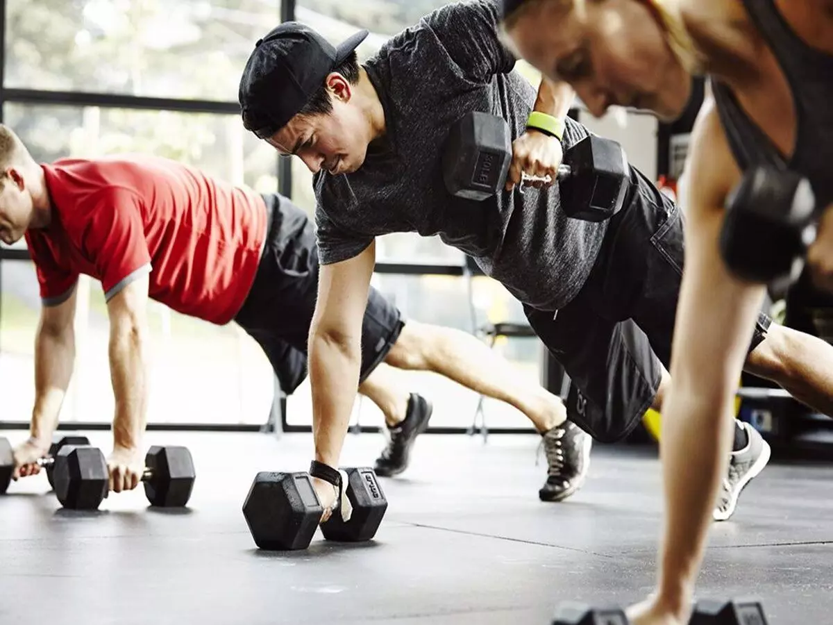 Going to the Gym: జిమ్కు వెళ్తున్నారా? అయితే వార్మప్ చేయకపోతే జరిగేది ఇదే.. Going to the Gym: జిమ్కు వెళ్తున్నారా? అయితే వార్మప్ చేయకపోతే జరిగేది ఇదే..