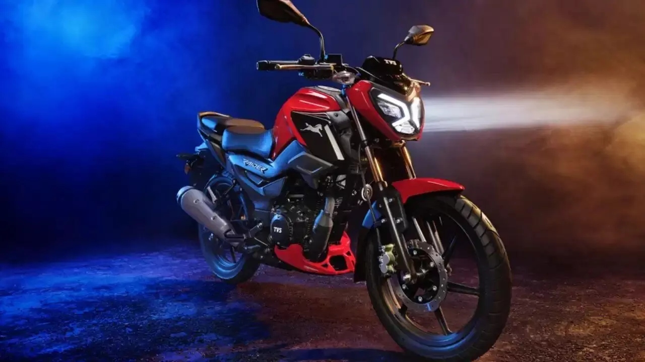 125cc Bike Revolution : 100 సీసీ మైలేజ్.. 150 సీసీ పవర్.. అందుకే కుర్రాళ్లకు నచ్చేస్తోంది 125 సీసీ బైక్ 125cc Bike Revolution : 100 సీసీ మైలేజ్.. 150 సీసీ పవర్.. అందుకే కుర్రాళ్లకు నచ్చేస్తోంది 125 సీసీ బైక్