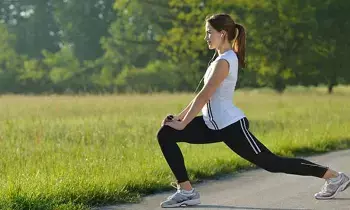 Going to the Gym: జిమ్కు వెళ్తున్నారా? అయితే వార్మప్ చేయకపోతే జరిగేది ఇదే.. Going to the Gym: జిమ్కు వెళ్తున్నారా? అయితే వార్మప్ చేయకపోతే జరిగేది ఇదే..