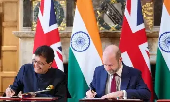 India-UK Trade Deal : భారత్, బ్రిటన్ సరికొత్త హిస్టరీ.. జూలై 15 నుంచి చారిత్రాత్మక డీల్ అమలు India-UK Trade Deal : భారత్, బ్రిటన్ సరికొత్త హిస్టరీ.. జూలై 15 నుంచి చారిత్రాత్మక డీల్ అమలు