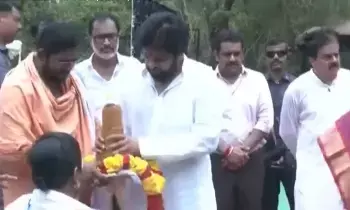Deputy CM Pawan Kalyan: అరణ్యరామం భవనానికి శంకుస్థాపన చేసిన ఉపముఖ్యమంత్రి పవన్ కల్యాణ్