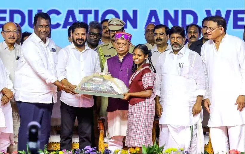 Revanth Reddys Call: వంద మంది అంబేడ్కర్లు తయారు కావాలి: రేవంత్ Revanth Reddys Call: వంద మంది అంబేడ్కర్లు తయారు కావాలి: రేవంత్