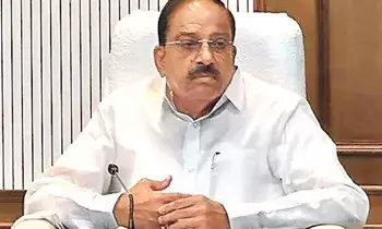 Minister Tummala Nageswara Rao: SIRపై అప్రమత్తంగా ఉండాలి.. లేకపోతే నష్టపోతాం: మంత్రి తుమ్మల నాగేశ్వరావు Minister Tummala Nageswara Rao: SIRపై అప్రమత్తంగా ఉండాలి.. లేకపోతే నష్టపోతాం: మంత్రి తుమ్మల నాగేశ్వరావు