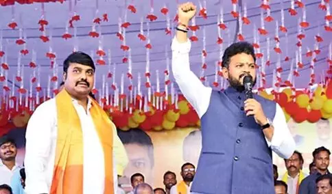 Ram Mohan Naidu: గంజాయి, హత్యలే గొడ్డలి పార్టీ అజెండా: రామ్మోహన్ నాయుడు Ram Mohan Naidu: గంజాయి, హత్యలే గొడ్డలి పార్టీ అజెండా: రామ్మోహన్ నాయుడు