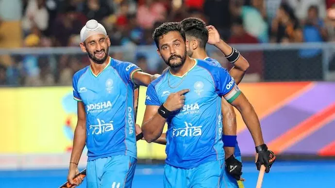 Hockey Pro League: భారత్ ఘనవిజయం: హాకీ ప్రొ లీగ్లో పాకిస్తాన్ను చిత్తు చేసిన టీమిండియా Hockey Pro League: భారత్ ఘనవిజయం: హాకీ ప్రొ లీగ్లో పాకిస్తాన్ను చిత్తు చేసిన టీమిండియా