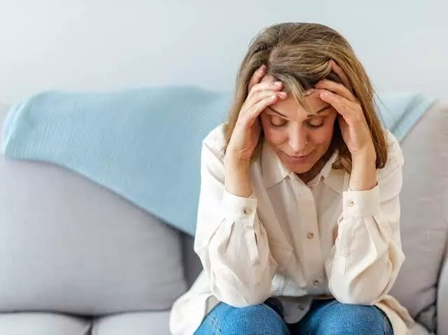 Menopause: మెనోపాజ్ తర్వాత మహిళల శరీరంలో ఎలాంటి మార్పులు వస్తాయి? ఎలాంటి జాగ్రత్తలు తీసుకోవాలి? Menopause: మెనోపాజ్ తర్వాత మహిళల శరీరంలో ఎలాంటి మార్పులు వస్తాయి? ఎలాంటి జాగ్రత్తలు తీసుకోవాలి?