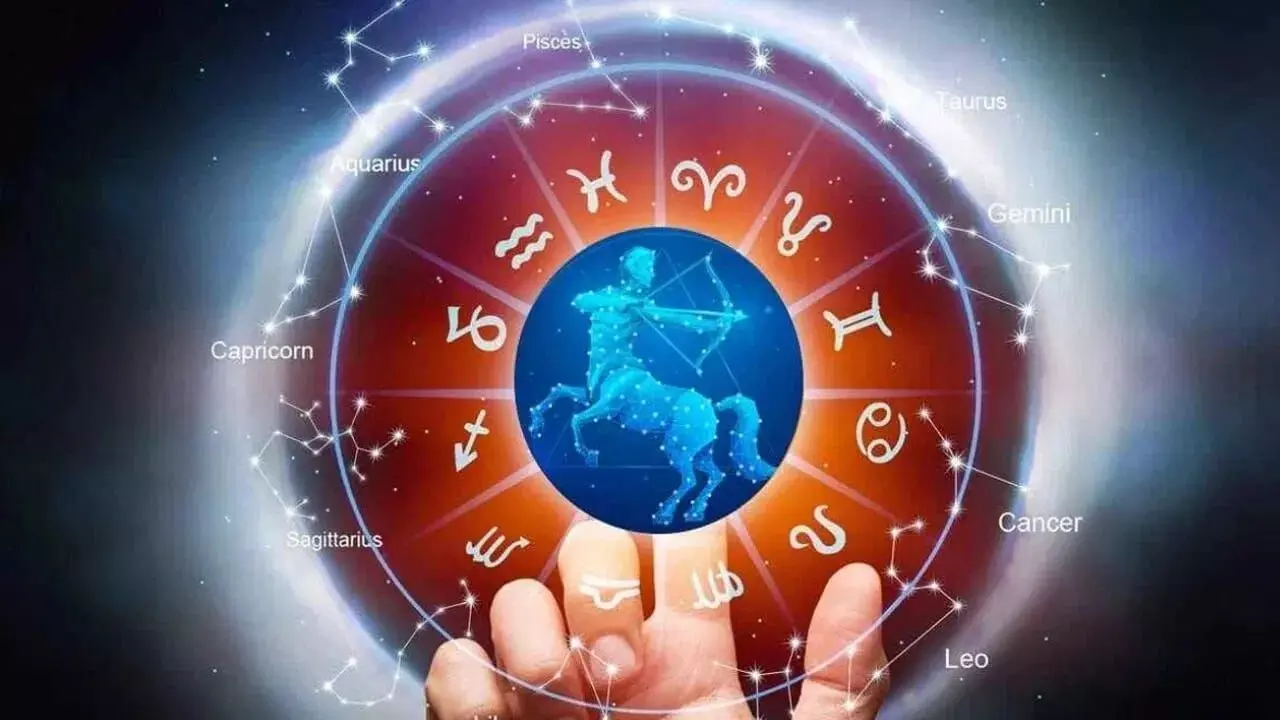 4 Zodiac Signs May Face Challenges: జూన్ 26 నుండి ఈ 4 రాశుల వారికి కష్టాలు.. ప్రతి అడుగు జాగ్రత్తగా వేయాల్సిందే.. 4 Zodiac Signs May Face Challenges: జూన్ 26 నుండి ఈ 4 రాశుల వారికి కష్టాలు.. ప్రతి అడుగు జాగ్రత్తగా వేయాల్సిందే..