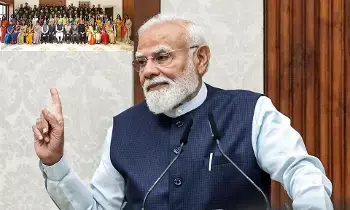 PM Narendra Modi: మీరు చూసేవి ఫైళ్లు కావు.. ప్రజల ఆకాంక్షలు:ప్రధానమంత్రి నరేంద్ర మోదీ PM Narendra Modi: మీరు చూసేవి ఫైళ్లు కావు.. ప్రజల ఆకాంక్షలు:ప్రధానమంత్రి నరేంద్ర మోదీ