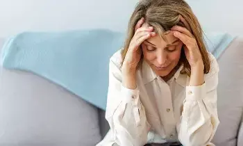 Menopause: మెనోపాజ్ తర్వాత మహిళల శరీరంలో ఎలాంటి మార్పులు వస్తాయి? ఎలాంటి జాగ్రత్తలు తీసుకోవాలి? Menopause: మెనోపాజ్ తర్వాత మహిళల శరీరంలో ఎలాంటి మార్పులు వస్తాయి? ఎలాంటి జాగ్రత్తలు తీసుకోవాలి?
