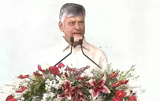 Chandrababu Mocks Jagan:ఘోరాలు చేసి గుళ్ల చుట్టూ తిరుగుతున్నారు: జగన్పై చంద్రబాబు ఎద్దేవా Chandrababu Mocks Jagan:ఘోరాలు చేసి గుళ్ల చుట్టూ తిరుగుతున్నారు: జగన్పై చంద్రబాబు ఎద్దేవా