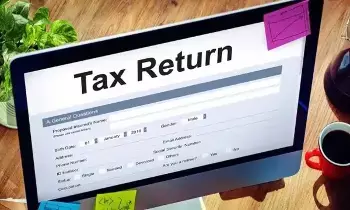 ITR Filing : ఐటీఆర్ ఫైల్ చేస్తున్నారా?.. విదేశీ సంపాదన దాస్తే రూ.10 లక్షల భారీ జరిమానా తప్పదు ITR Filing : ఐటీఆర్ ఫైల్ చేస్తున్నారా?.. విదేశీ సంపాదన దాస్తే రూ.10 లక్షల భారీ జరిమానా తప్పదు