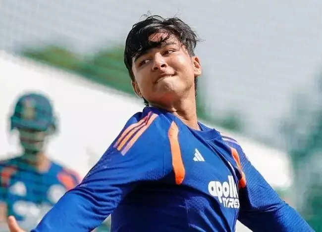 Vaibhav Suryavanshi Fever: వైభవ్ సూర్యవంశీ క్రేజ్.. క్షణాల్లోనే అమ్ముడైన భారత్-ఐర్లాండ్ మ్యాచ్ టికెట్లు! Vaibhav Suryavanshi Fever: వైభవ్ సూర్యవంశీ క్రేజ్.. క్షణాల్లోనే అమ్ముడైన భారత్-ఐర్లాండ్ మ్యాచ్ టికెట్లు!