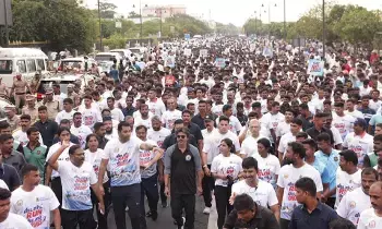 CM Vijay: డ్రగ్స్ నిర్మూలనకు సీఎం విజయ్ పరుగు CM Vijay: డ్రగ్స్ నిర్మూలనకు సీఎం విజయ్ పరుగు