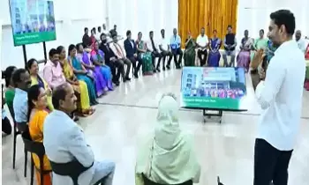 Minister Nara Lokesh: కష్టపడే ఉపాధ్యాయులకు ప్రత్యేక గుర్తింపు: మంత్రి నారా లోకేశ్ Minister Nara Lokesh: కష్టపడే ఉపాధ్యాయులకు ప్రత్యేక గుర్తింపు: మంత్రి నారా లోకేశ్