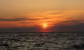 Avoid Sleeping at Sunset: సూర్యాస్తమయ సమయంలో అస్సలు నిద్రపోకూడదు.. ఎందుకో తెలిస్తే షాక్ అవుతారు.. Avoid Sleeping at Sunset: సూర్యాస్తమయ సమయంలో అస్సలు నిద్రపోకూడదు.. ఎందుకో తెలిస్తే షాక్ అవుతారు..