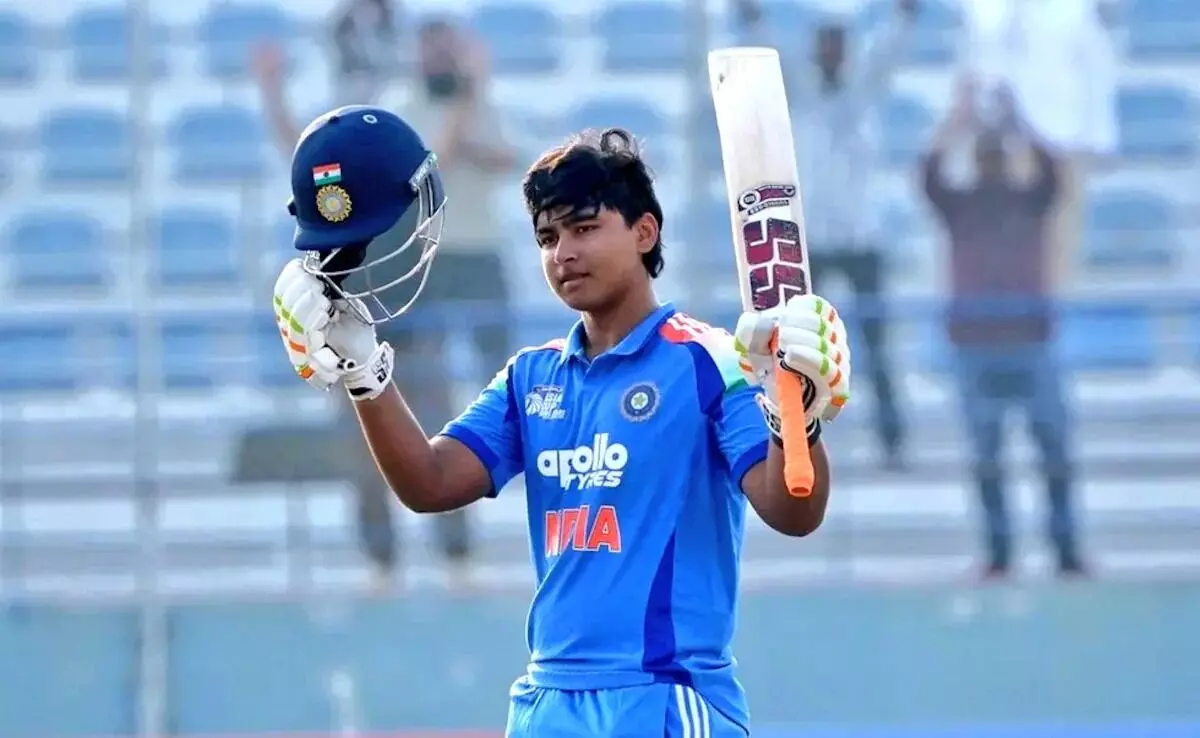 Wonder Kid Vaibhav: ఇంగ్లాండ్ సిరీస్లోనైనా వండర్ కిడ్ వైభవ్కు ఛాన్స్ దక్కుతుందా? Wonder Kid Vaibhav: ఇంగ్లాండ్ సిరీస్లోనైనా వండర్ కిడ్ వైభవ్కు ఛాన్స్ దక్కుతుందా?