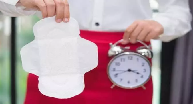 Change a Sanitary Pad: పీరియడ్స్ సమయంలో శానిటరీ ప్యాడ్లను ఎంత సమయానికి ఒకసారి మార్చాలో తెలుసా.. ? Change a Sanitary Pad: పీరియడ్స్ సమయంలో శానిటరీ ప్యాడ్లను ఎంత సమయానికి ఒకసారి మార్చాలో తెలుసా.. ?