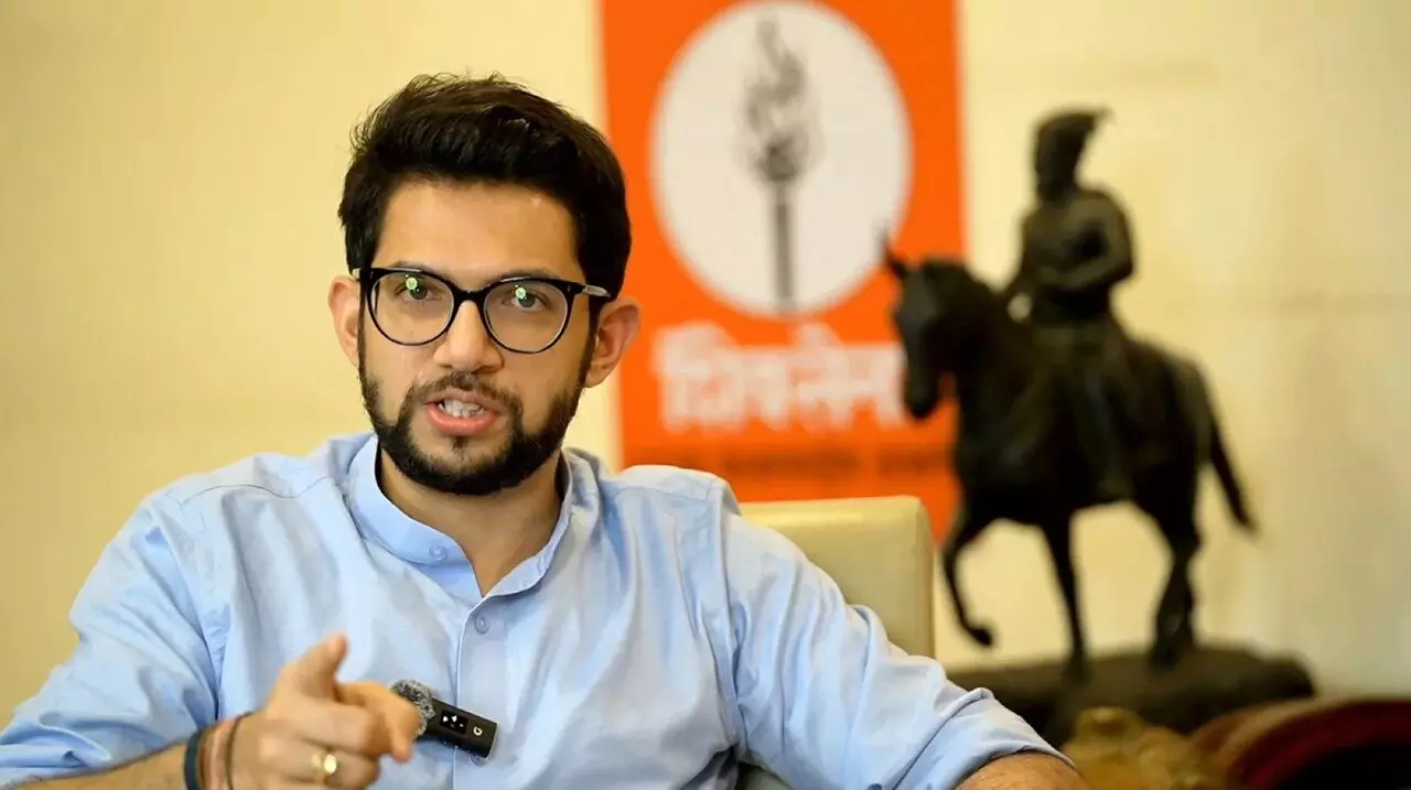 Aaditya Thackeray: మహారాష్ట్ర రాజకీయాల్లో ఫిరాయింపుల ఊచకోత: ‘ఆపరేషన్ టైగర్’ కాదు.. ‘ఆపరేషన్ దేవేంద్ర’ - ఆదిత్య ఠాక్రే Aaditya Thackeray: మహారాష్ట్ర రాజకీయాల్లో ఫిరాయింపుల ఊచకోత: ‘ఆపరేషన్ టైగర్’ కాదు.. ‘ఆపరేషన్ దేవేంద్ర’ - ఆదిత్య ఠాక్రే
