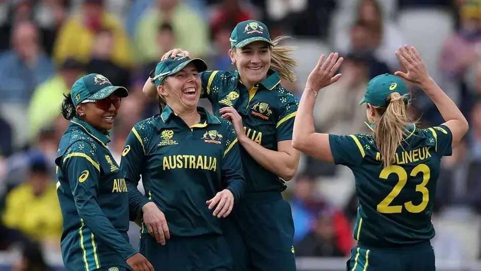 Womens T20 World Cup Final: మహిళల టీ20 వరల్డ్ కప్: ఫైనల్ కు ఆస్ట్రేలియా Womens T20 World Cup Final: మహిళల టీ20 వరల్డ్ కప్: ఫైనల్ కు ఆస్ట్రేలియా