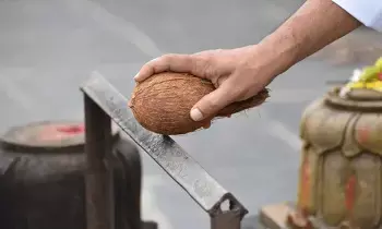 Break a Coconut: కొబ్బరికాయ ఎందుకు కొడతాం? ఆచారం వెనుక ఉన్న అసలు రహస్యం ఇదే.. Break a Coconut: కొబ్బరికాయ ఎందుకు కొడతాం? ఆచారం వెనుక ఉన్న అసలు రహస్యం ఇదే..