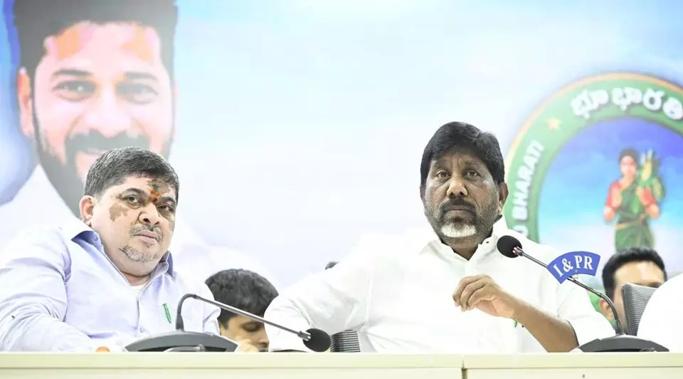 Bhatti Vikramarka: భట్టి విక్రమార్క: అబద్ధాలు, అప్పులతో రాష్ట్రాన్ని బీఆర్ఎస్ ప్రభుత్వం నాశనం చేసింది Bhatti Vikramarka: భట్టి విక్రమార్క: అబద్ధాలు, అప్పులతో రాష్ట్రాన్ని బీఆర్ఎస్ ప్రభుత్వం నాశనం చేసింది