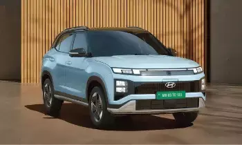 Hyundai Creta EV : భారీగా తగ్గిన హ్యుందాయ్ క్రెటా ఈవీ ధర.. ఇప్పుడు కేవలం రూ.10.99 లక్షలకే సొంతం చేసుకోండి Hyundai Creta EV : భారీగా తగ్గిన హ్యుందాయ్ క్రెటా ఈవీ ధర.. ఇప్పుడు కేవలం రూ.10.99 లక్షలకే సొంతం చేసుకోండి