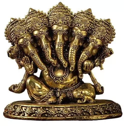 Panchamukhi Ganesha Idol at Home: ఇంట్లో పంచముఖ వినాయకుడి విగ్రహం ఉంటే ఏం జరుగుతుందో తెలుసా? వాస్తు నియమాలు ఇవే.. Panchamukhi Ganesha Idol at Home: ఇంట్లో పంచముఖ వినాయకుడి విగ్రహం ఉంటే ఏం జరుగుతుందో తెలుసా? వాస్తు నియమాలు ఇవే..