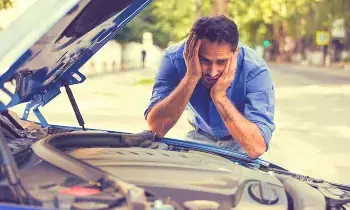 Car Repair Tips : నడుస్తున్న కారు హఠాత్తుగా ఆగిపోయిందా? మెకానిక్ అవసరం లేకుండా మీరే ఇలా స్టార్ట్ చేయండి Car Repair Tips : నడుస్తున్న కారు హఠాత్తుగా ఆగిపోయిందా? మెకానిక్ అవసరం లేకుండా మీరే ఇలా స్టార్ట్ చేయండి