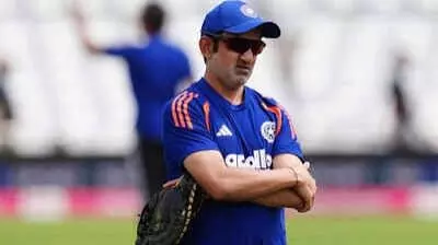 Head Coach Gautam Gambhir: సంజు శాంసన్ను ఎందుకు పక్కన పెట్టాం? క్లారిటీ ఇచ్చిన హెడ్ కోచ్ గౌతమ్ గంభీర్ Head Coach Gautam Gambhir: సంజు శాంసన్ను ఎందుకు పక్కన పెట్టాం? క్లారిటీ ఇచ్చిన హెడ్ కోచ్ గౌతమ్ గంభీర్
