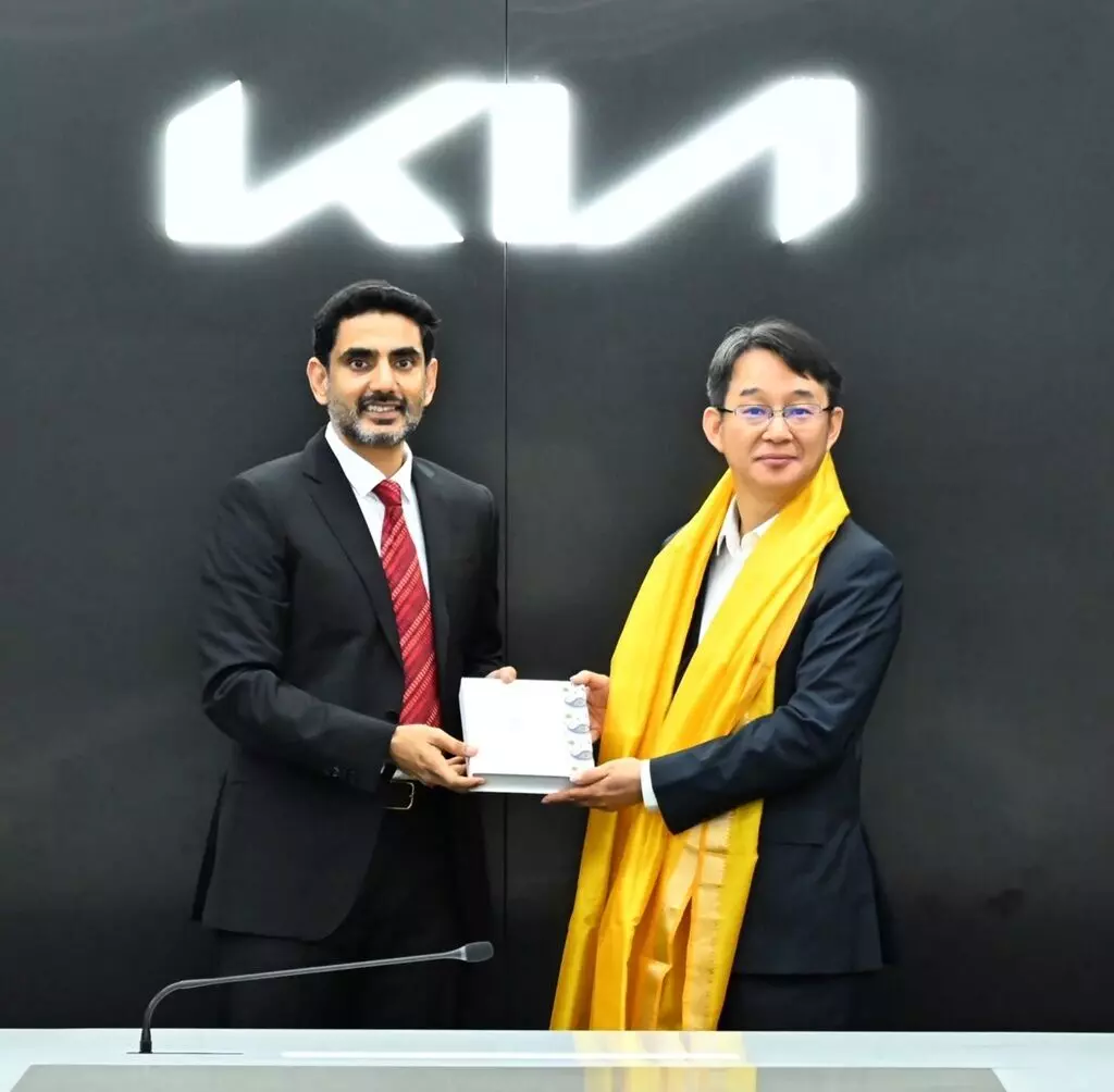 Minister Nara Lokesh: కొరియా పెట్టుబడులకు ఆహ్వానం: ఏపీలో స్థిరమైన వాతావరణం – మంత్రి నారా లోకేశ్ Minister Nara Lokesh: కొరియా పెట్టుబడులకు ఆహ్వానం: ఏపీలో స్థిరమైన వాతావరణం – మంత్రి నారా లోకేశ్