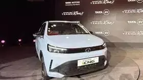 Automatic Cars : ట్రాఫిక్ తలనొప్పులకు గుడ్ బై.. రూ.6 లక్షల బడ్జెట్ ధరలోనే బెస్ట్ ఆటోమేటిక్ కార్లు ఇవే Automatic Cars : ట్రాఫిక్ తలనొప్పులకు గుడ్ బై.. రూ.6 లక్షల బడ్జెట్ ధరలోనే బెస్ట్ ఆటోమేటిక్ కార్లు ఇవే