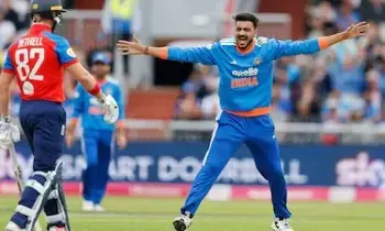 Axar Patel: అక్షర్ పటేల్ రేర్ రికార్డు... రోహిత్, విరాట్ ల సరసన Axar Patel: అక్షర్ పటేల్ రేర్ రికార్డు... రోహిత్, విరాట్ ల సరసన