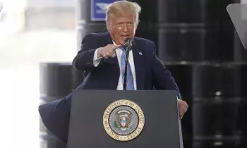 Trump Warns: ట్రంప్ హెచ్చరిక: ఇరాన్పై వేల క్షిపణుల వర్షం కురిపిస్తాం Trump Warns: ట్రంప్ హెచ్చరిక: ఇరాన్పై వేల క్షిపణుల వర్షం కురిపిస్తాం