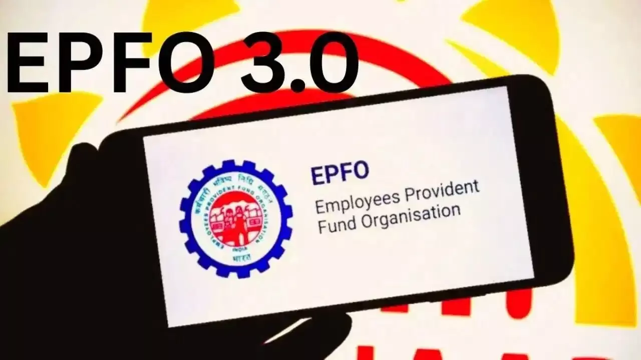 EPFO : పీఎఫ్ ఖాతాదారులకు కేంద్రం బంపర్ గిఫ్ట్.. అమల్లోకి వచ్చిన ఈపీఎఫ్ఓ కొత్త డిజిటల్ రూల్స్ EPFO : పీఎఫ్ ఖాతాదారులకు కేంద్రం బంపర్ గిఫ్ట్.. అమల్లోకి వచ్చిన ఈపీఎఫ్ఓ కొత్త డిజిటల్ రూల్స్