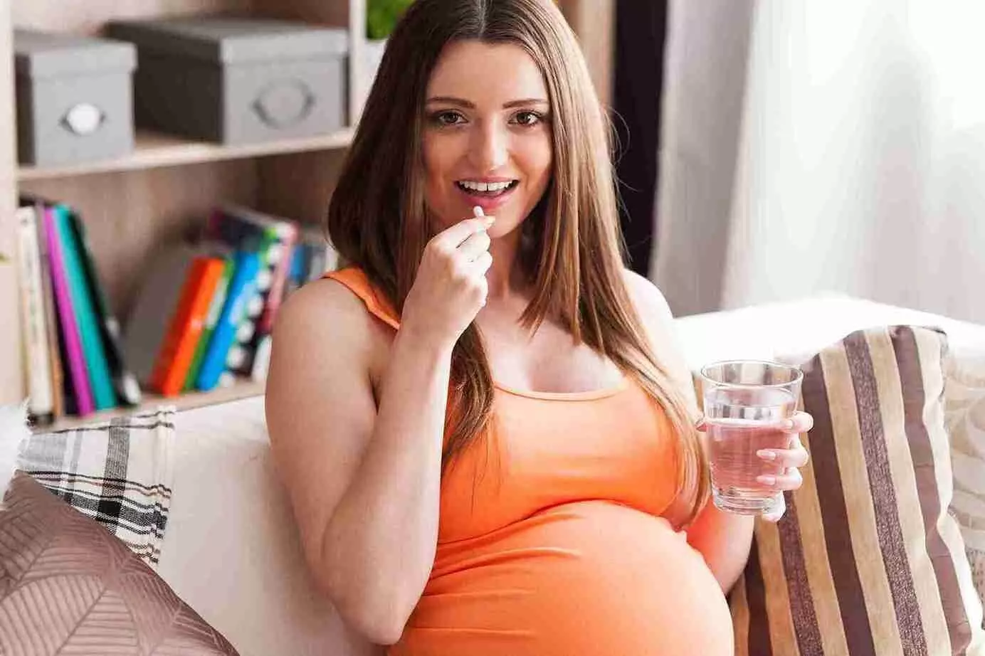 Calcium Deficiency During Pregnancy: గర్భిణీలు కాల్షియం సరిగ్గా తీసుకోకపోతే.. ఆ ప్రభావం బిడ్డపై పడుతుందా? Calcium Deficiency During Pregnancy: గర్భిణీలు కాల్షియం సరిగ్గా తీసుకోకపోతే.. ఆ ప్రభావం బిడ్డపై పడుతుందా?