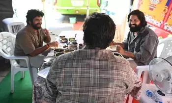 Choreographer Jani Master: శేఖర్ మాస్టర్తో నాకేం గొడవలు లేవు.. చిరంజీవి గారితో కలిసి భోజనం చేశాం- కొరియోగ్రాఫర్స్ జానీ మాస్టర్ Choreographer Jani Master: శేఖర్ మాస్టర్తో నాకేం గొడవలు లేవు.. చిరంజీవి గారితో కలిసి భోజనం చేశాం- కొరియోగ్రాఫర్స్ జానీ మాస్టర్
