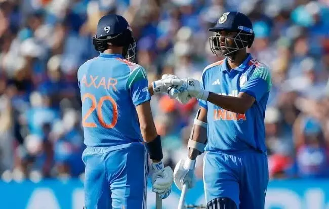 First ODI: గిల్ దూకుడు.. అక్షర్, సుందర్ మెరుపులు.. తొలివన్డేలో ఇంగ్లండ్ను చిత్తు చేసిన టీమిండియా First ODI: గిల్ దూకుడు.. అక్షర్, సుందర్ మెరుపులు.. తొలివన్డేలో ఇంగ్లండ్ను చిత్తు చేసిన టీమిండియా