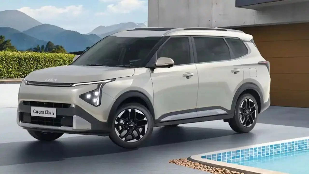 Kia Carens : భారత్లో కియా కారెన్స్ సరికొత్త రికార్డు.. 3 లక్షల మార్కును దాటిన అమ్మకాలు Kia Carens : భారత్లో కియా కారెన్స్ సరికొత్త రికార్డు.. 3 లక్షల మార్కును దాటిన అమ్మకాలు