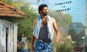 Thiruveer: నెలకు 20 కథలు వింటున్నా.. బ్యాక్ టు బ్యాక్ సినిమాలతో తిరువీర్ ఫుల్ బిజీ Thiruveer: నెలకు 20 కథలు వింటున్నా.. బ్యాక్ టు బ్యాక్ సినిమాలతో తిరువీర్ ఫుల్ బిజీ