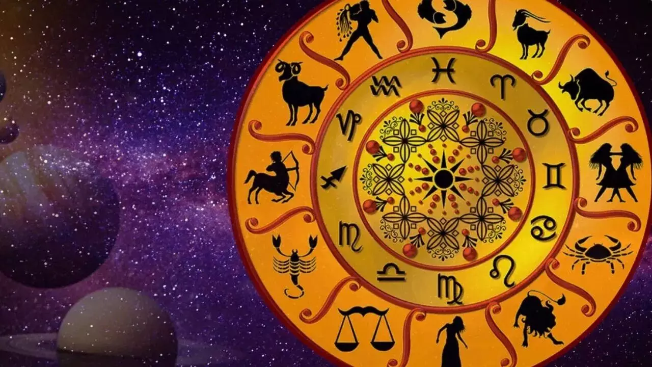 Ashadha Masam 2026: ఆషాడమాసం 2026: ఈ రాశుల వారికి అఖండ అదృష్టం.. ఆ రాశుల వారు జాగ్రత్త.. Ashadha Masam 2026: ఆషాడమాసం 2026: ఈ రాశుల వారికి అఖండ అదృష్టం.. ఆ రాశుల వారు జాగ్రత్త..