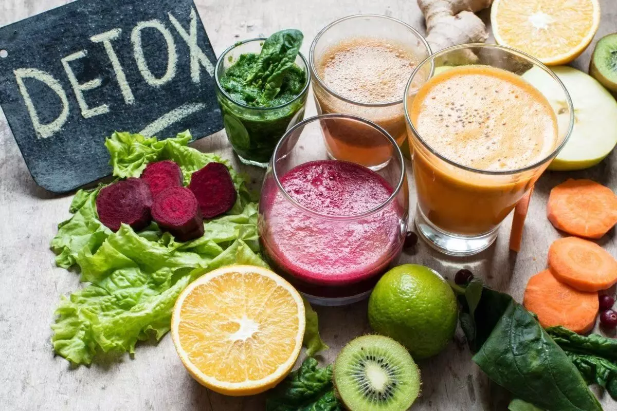 Skip Detox Drinks After Dinner: రాత్రి భోజనం తర్వాత డిటాక్స్ డ్రింక్స్ వద్దు..ఈ చిన్న పని చేయండి చాలు! Skip Detox Drinks After Dinner: రాత్రి భోజనం తర్వాత డిటాక్స్ డ్రింక్స్ వద్దు..ఈ చిన్న పని చేయండి చాలు!
