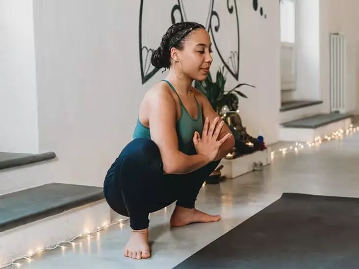 Endometriosis and Exercise: ఎండోమెట్రియోసిస్ - వ్యాయామం: మహిళలు తెలుసుకోవాల్సిన అపోహలు - నిజాలు.. Endometriosis and Exercise: ఎండోమెట్రియోసిస్ - వ్యాయామం: మహిళలు తెలుసుకోవాల్సిన అపోహలు - నిజాలు..