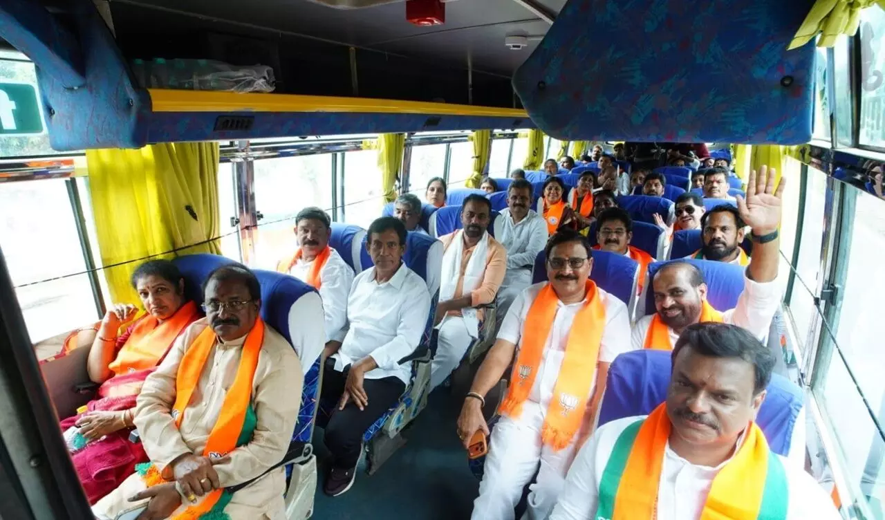 BJP: పోలవరం ప్రాజెక్ట్ను వైకాపా అపహాస్యం చేసింది: భాజపా తీవ్ర విమర్శ BJP: పోలవరం ప్రాజెక్ట్ను వైకాపా అపహాస్యం చేసింది: భాజపా తీవ్ర విమర్శ