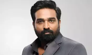 Vijay Sethupathi: డబ్బు కోసమే రంగుల ప్రపంచంలోకి వచ్చా.. విజయ్ సేతుపతి ఎమోషనల్.. Vijay Sethupathi: డబ్బు కోసమే రంగుల ప్రపంచంలోకి వచ్చా.. విజయ్ సేతుపతి ఎమోషనల్..