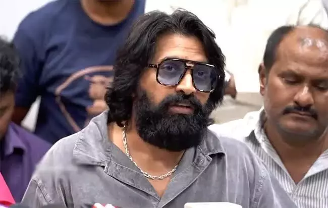Jani Master: జానీ మాస్టర్కు ఫెడరేషన్ భారీ షాక్.. సినిమాలకు సహాయ నిరాకరణ Jani Master: జానీ మాస్టర్కు ఫెడరేషన్ భారీ షాక్.. సినిమాలకు సహాయ నిరాకరణ