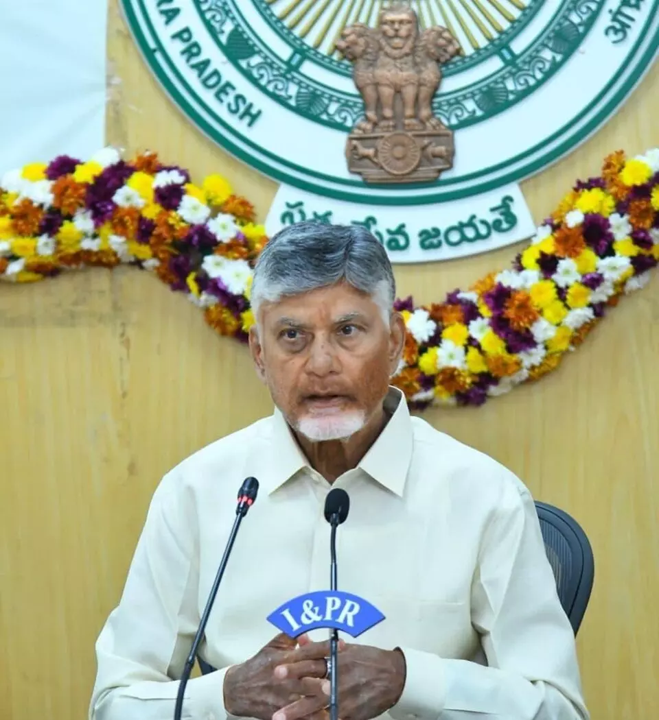 Chandrababu Writes: ఏపీ ఆక్వా రంగం సంక్షోభం: కేంద్ర మంత్రులకు చంద్రబాబు లేఖలు Chandrababu Writes: ఏపీ ఆక్వా రంగం సంక్షోభం: కేంద్ర మంత్రులకు చంద్రబాబు లేఖలు