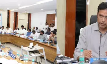 Industries Minister Duddilla Sridhar Babu: నిపుణుల సలహాలతోనే కాళేశ్వరం ప్రాజెక్ట్పై నిర్ణయం- పరిశ్రమల శాఖ మంత్రి దుద్దిళ్ల శ్రీధర్బాబు Industries Minister Duddilla Sridhar Babu: నిపుణుల సలహాలతోనే కాళేశ్వరం ప్రాజెక్ట్పై నిర్ణయం- పరిశ్రమల శాఖ మంత్రి దుద్దిళ్ల శ్రీధర్బాబు