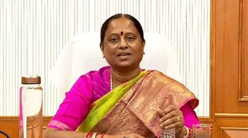 Minister Konda Surekha: సాంకేతిక పరిజ్ఞానంతో దేవాలయాల పరిపాలనను బలోపేతం చేస్తాం: మంత్రి కొండా సురేఖ Minister Konda Surekha: సాంకేతిక పరిజ్ఞానంతో దేవాలయాల పరిపాలనను బలోపేతం చేస్తాం: మంత్రి కొండా సురేఖ
